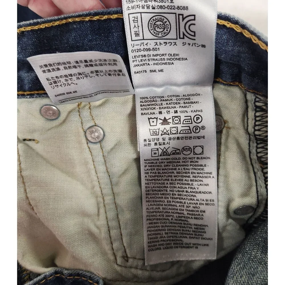 Levis 514 Mens Jeans 30x28 (marked 30x30) Medium Wash Straight Leg Classic Denim